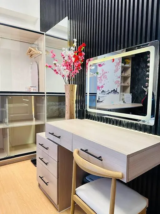Modern Solace - The Florence 1Br Manila