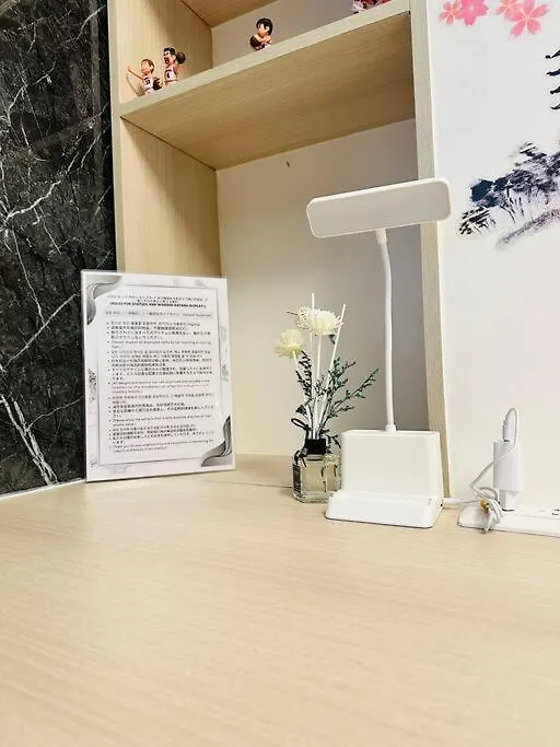Modern Solace - The Florence 1Br Manila
